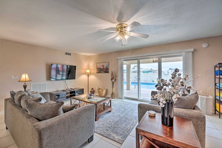 Dog-Friendly Home w/ Pool in Lake Havasu City! — photo 5