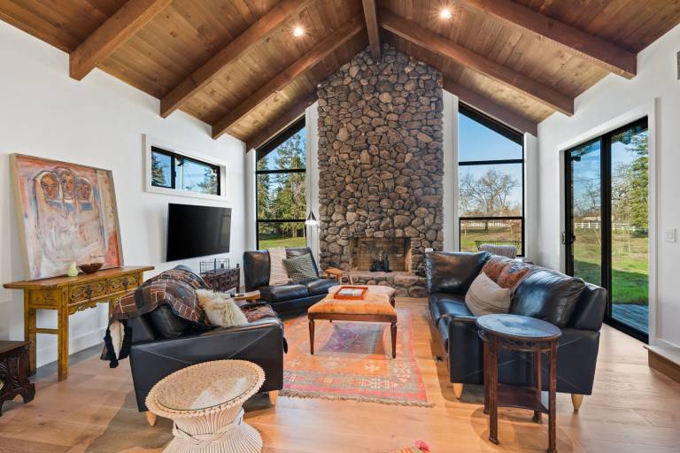 Chalet  Sebastopol