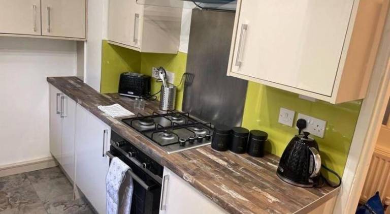 Rental apartment with 3 rooms for 5 persons — photo 3