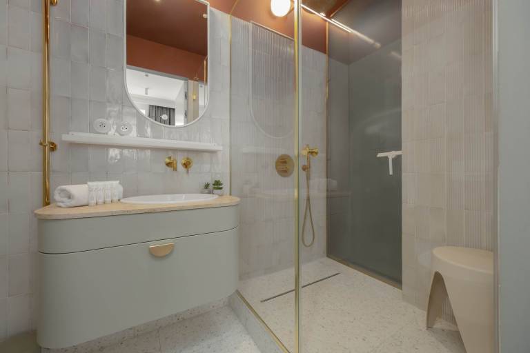 Family-friendly rental apartment with fast internet | Next to Royal Castle | Pets are welcome — photo 4