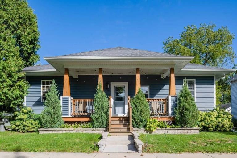 House  Appleton