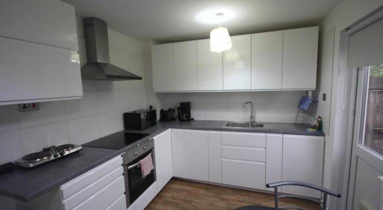 Apartment with 2 rooms for 5 persons — photo 4