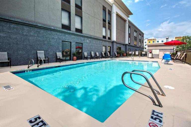 Hampton Inn Houston-Baytown — photo 2