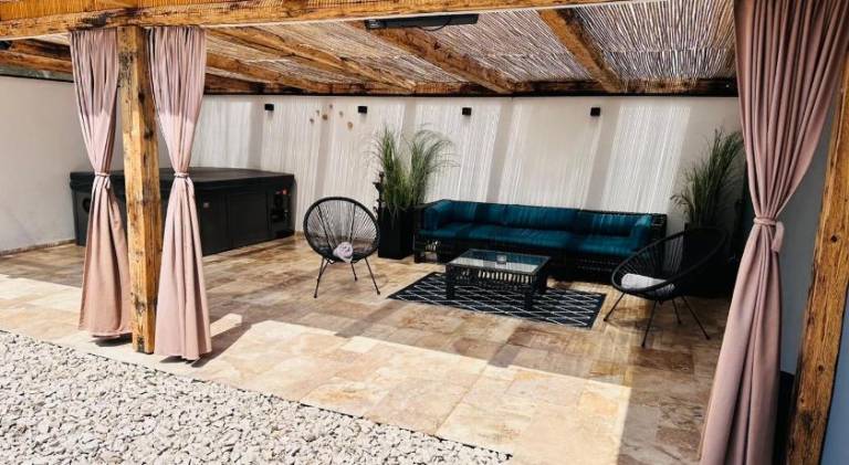Pleasant vacation home with hot tub | Pets are welcome in Sibiu