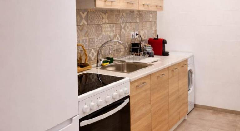 Rental apartment with terrace & garden — photo 3