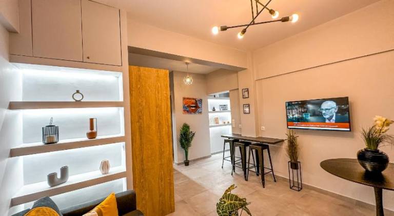 Luxury Apartment close to metro & Akropolis 2- Cielo Homes in Athens