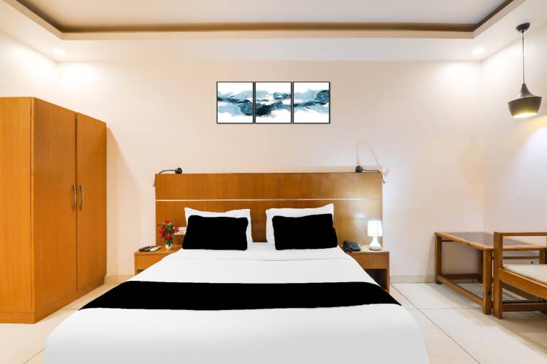 Super Townhouse Viraj Khand Formerly Veridian Inn — photo 2
