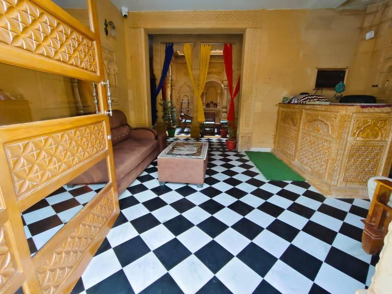 Apartment with patio | Pets allowed — photo 4