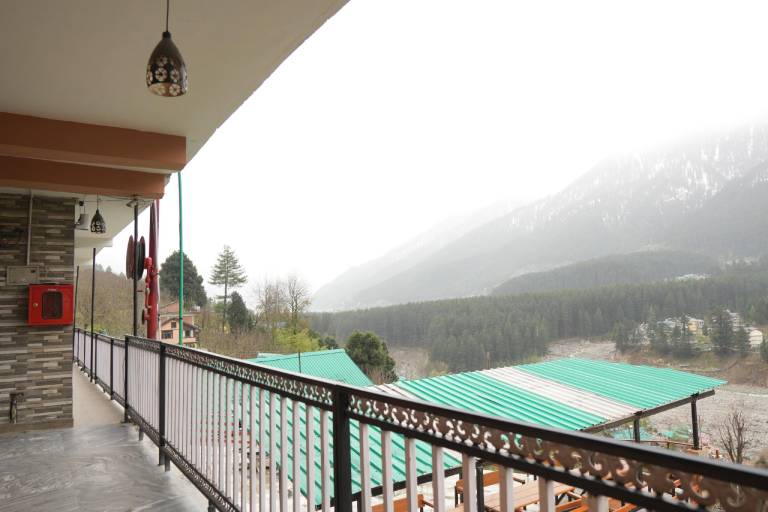 The Himalayan Drift Cottage — photo 5