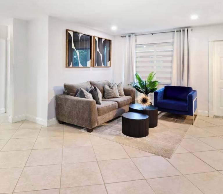 House Pompano Beach