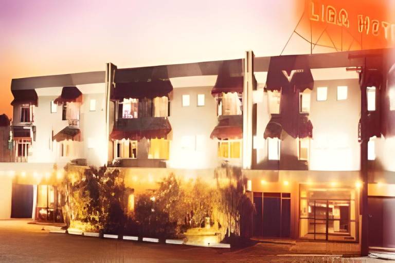 Lira Hotel in Curitiba
