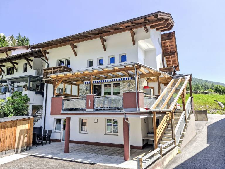 Ferienwohnung in Strengen, Gemeinde Strengen für max. 4 Personen