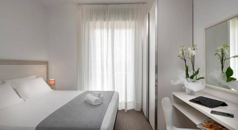 Hotel Cristina Corona — photo 2
