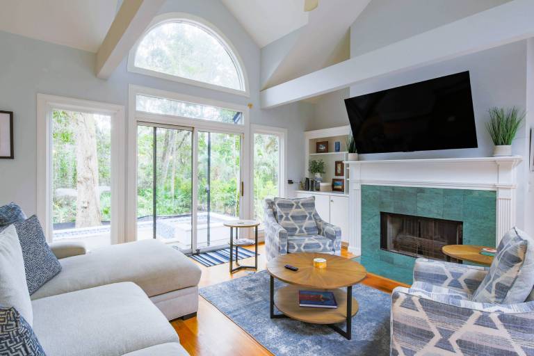 Vacation home with grill & private pool | Pet-friendly — photo 3