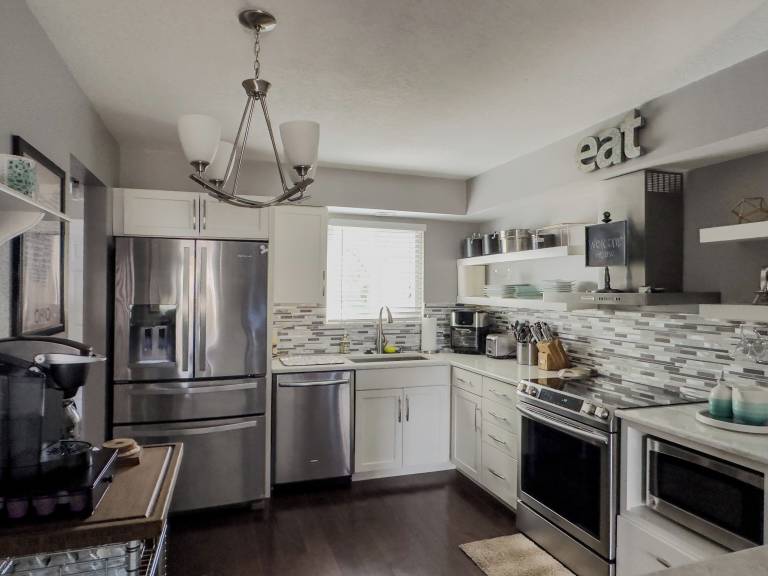 Condo  Sylvania