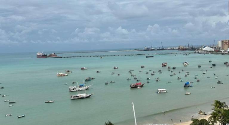 Holiday apartment with pool | Beach nearby | Pets allowed in Fortaleza