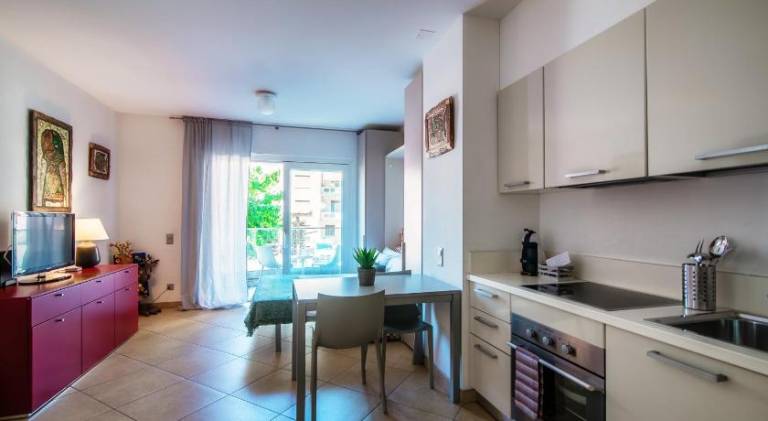 Apartment with 1 room for 4 persons — photo 3