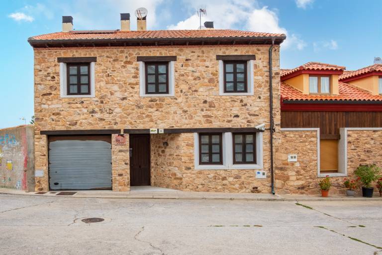 Country House 'Casa Rural Doña Manuela' with Private Terrace, Private Garden and Wi-Fi — photo 3