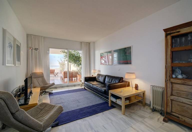 Apartment "Boulevard 305" with Sea View, Pool, Wi-Fi, Balcony, Terrace & Garden — photo 5