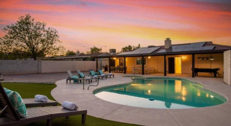 Vacation home with 1 room for 16 persons in North Las Vegas, NV