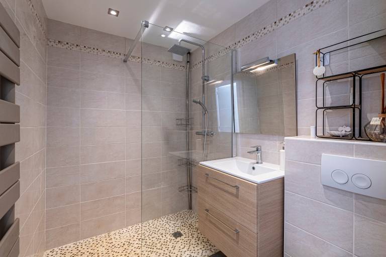 Family-friendly pleasant house with terrace & BBQ | Sea view | Beach nearby | Pet-friendly — photo 5