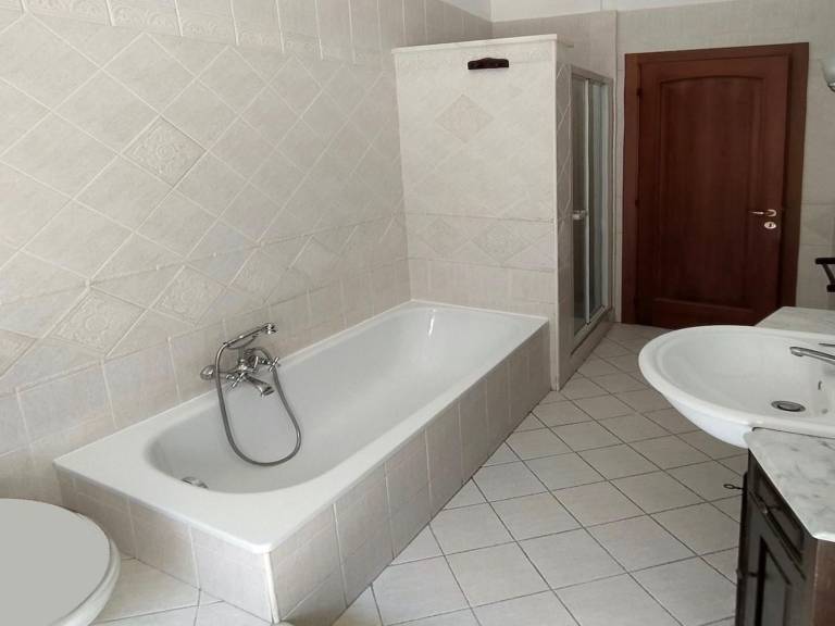 Rental apartment with terrace — photo 5