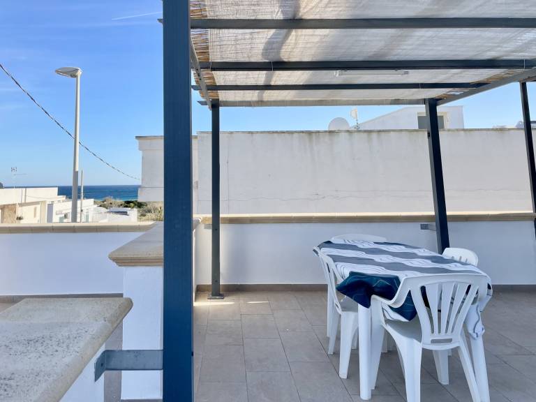 House with barbecue & terrace | Garden view — photo 4