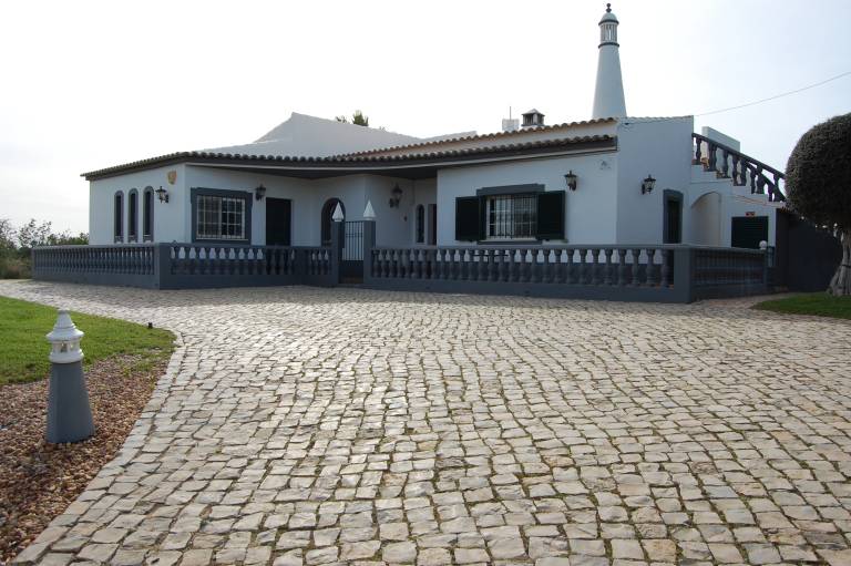 Villa  Faro