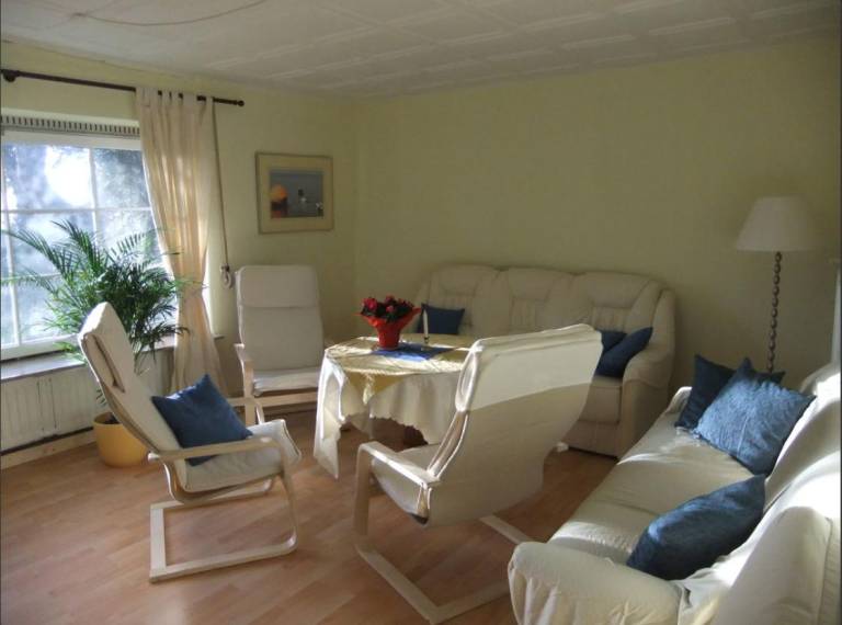 House with barbeque & garden — photo 2