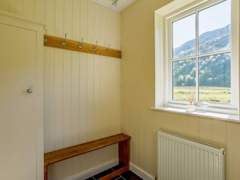 Fully equipped vacation home | Water view | Dogs allowed — photo 4