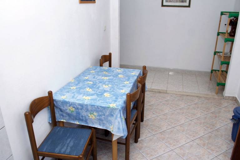 Two bedroom apartment with terrace and sea view Postira, Brač (A-2919-b) — photo 3