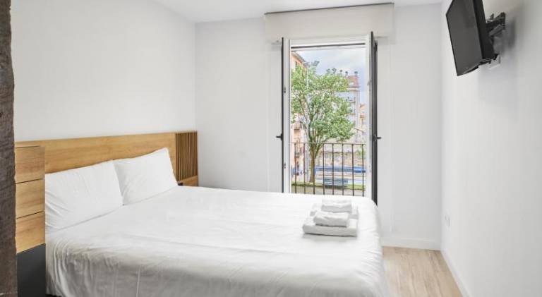 Rental apartment with 3 rooms for 6 persons — photo 2