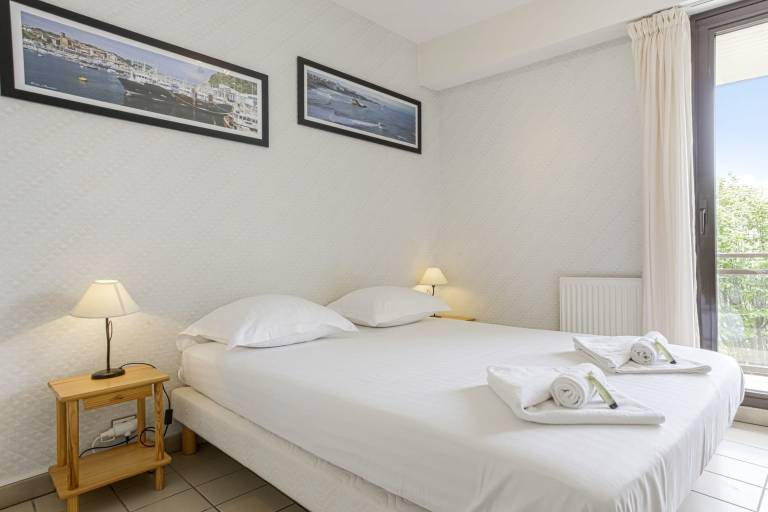 Apartment with 1 room for 4 persons — photo 3