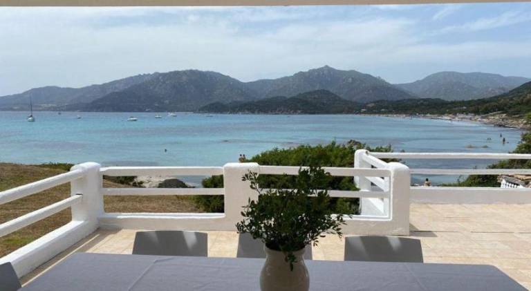 Villa with garden, barbecue & patio in Villasimius