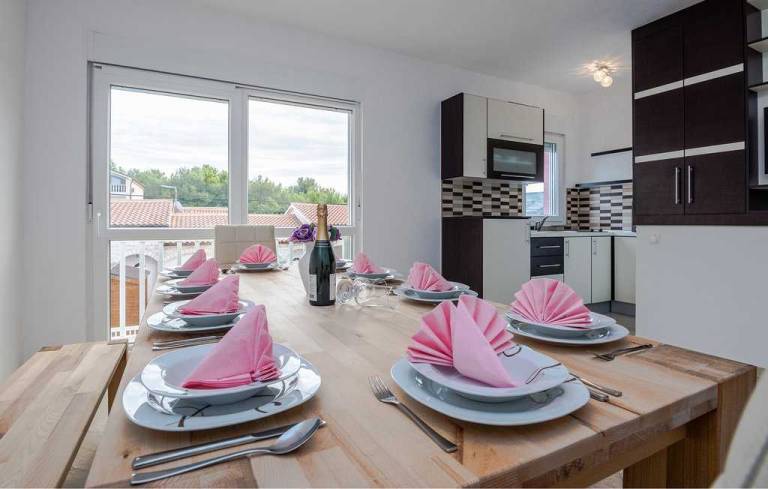 Holiday home Tomislav for 12 guests near the beach — photo 5