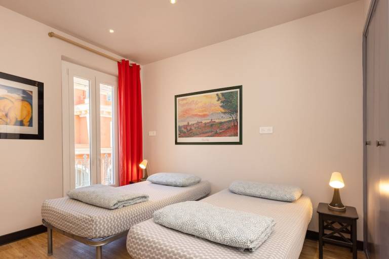 Hostel Jean-Médecin