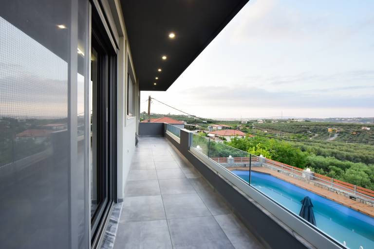 House with private pool, garden & terrace | Mountain view in Heraklion