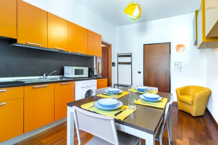 Family-oriented apartment | City view | Pets are welcome — photo 3