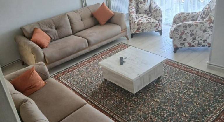 Villa with yard | Pet-friendly — photo 2