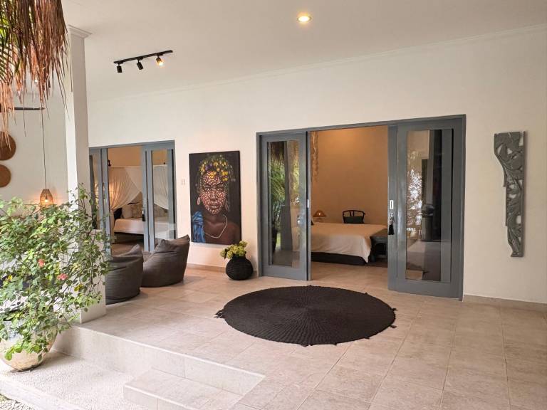 Beautiful villa with patio, private pool & garden | Beach nearby | Good for workation | Pet-friendly — photo 4