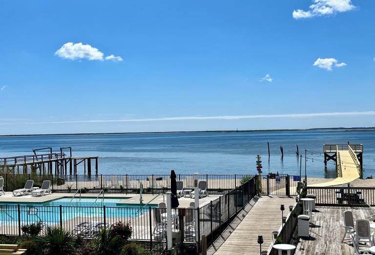 Condo Southport