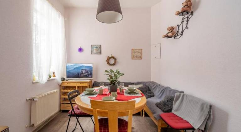 Lovely vacation home | Close to Nativity Cathedral | Pet-friendly — photo 4