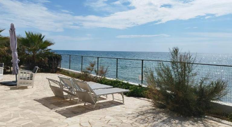 Vacation home with yard | Perfect for remote work — photo 3