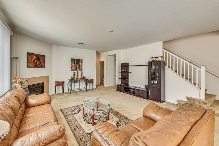 House  Menifee