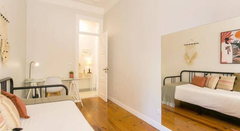 Holiday apartment | Near Monastery of São Vicente de Fora | Good for workation — photo 2