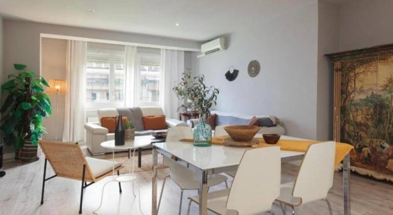 Rental apartment | Near Casa Milà in San Ramon, CA
