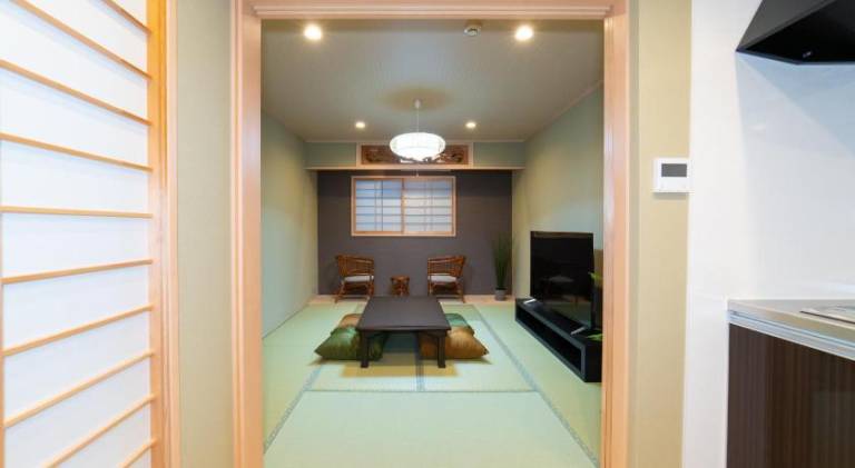 Lovely rental apartment | Next to Shinsekai | Pets are welcome in Osaka