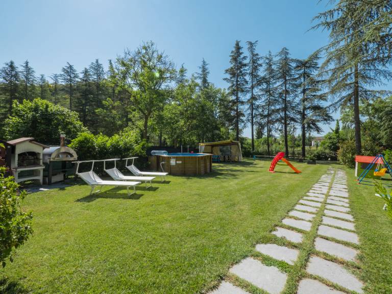 Fully equipped big vacation home with hot tub, terrace & grill | Nature view | Pets allowed — photo 3