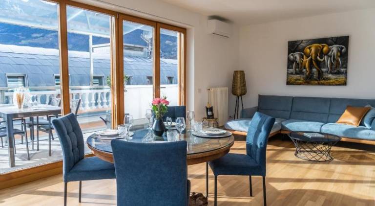 Holiday apartment with 2 rooms for 4 persons in Merano