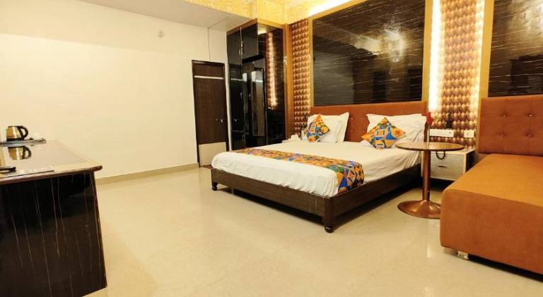 Hotel Omni Plaza — photo 2